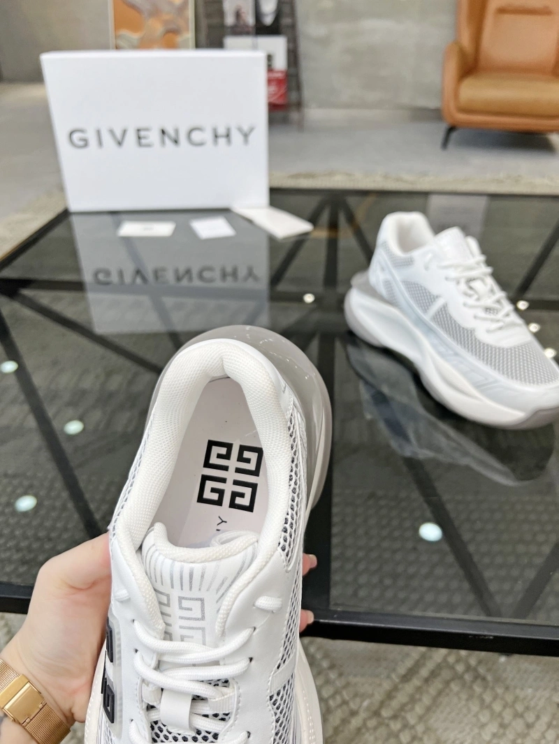 Bright Gxvxnchy Sneakers 153720