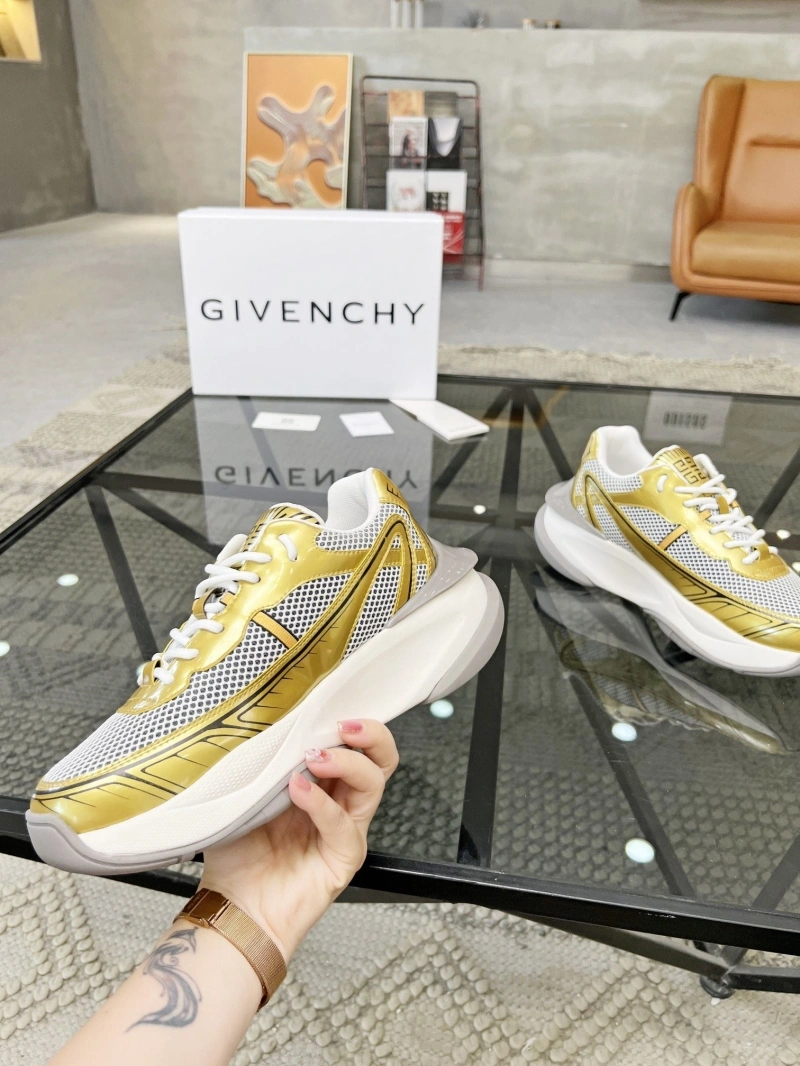 Popular Gxvxnchy Sneakers 153723