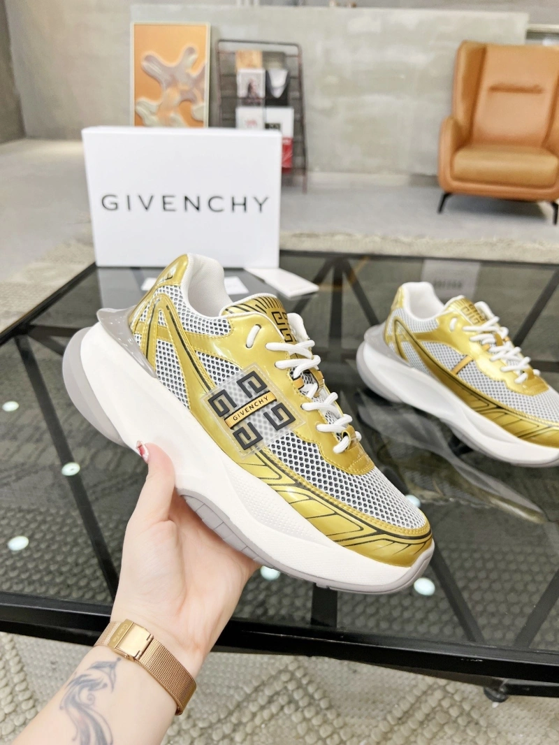 Popular Gxvxnchy Sneakers 153723