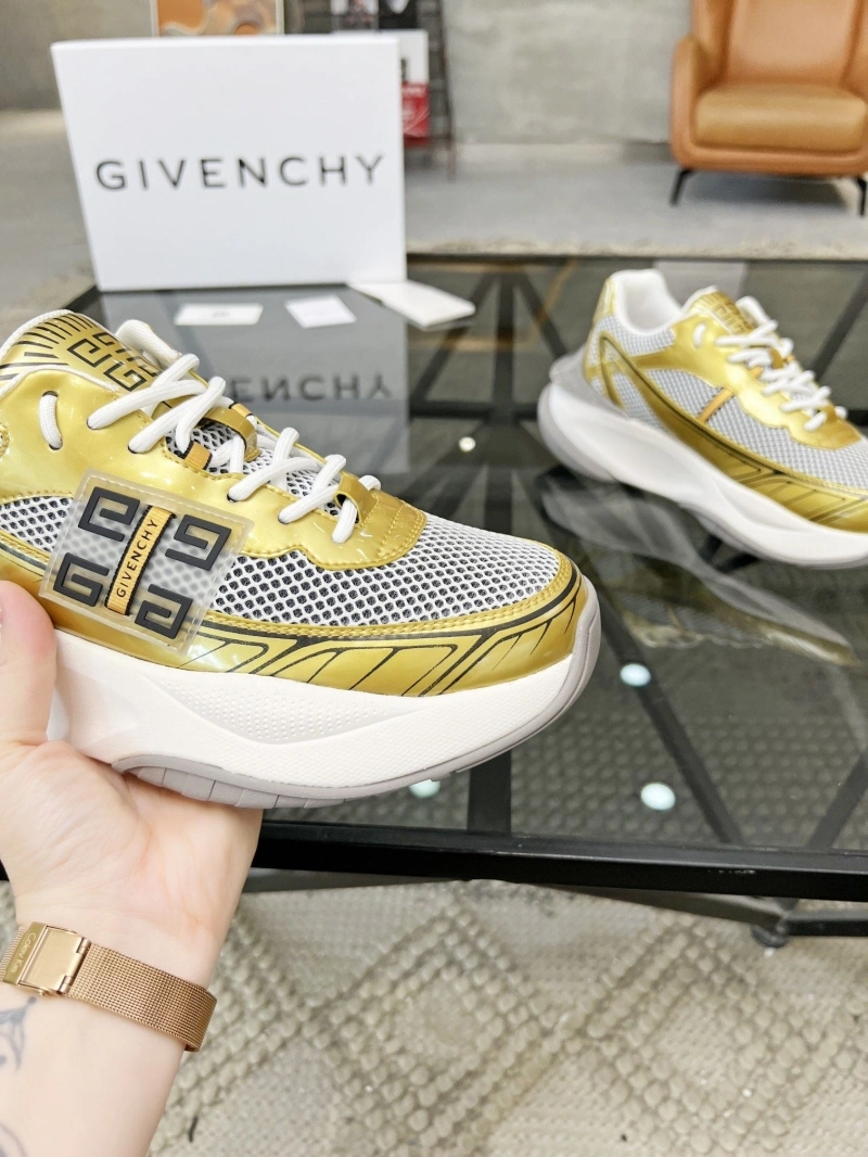 Popular Gxvxnchy Sneakers 153723