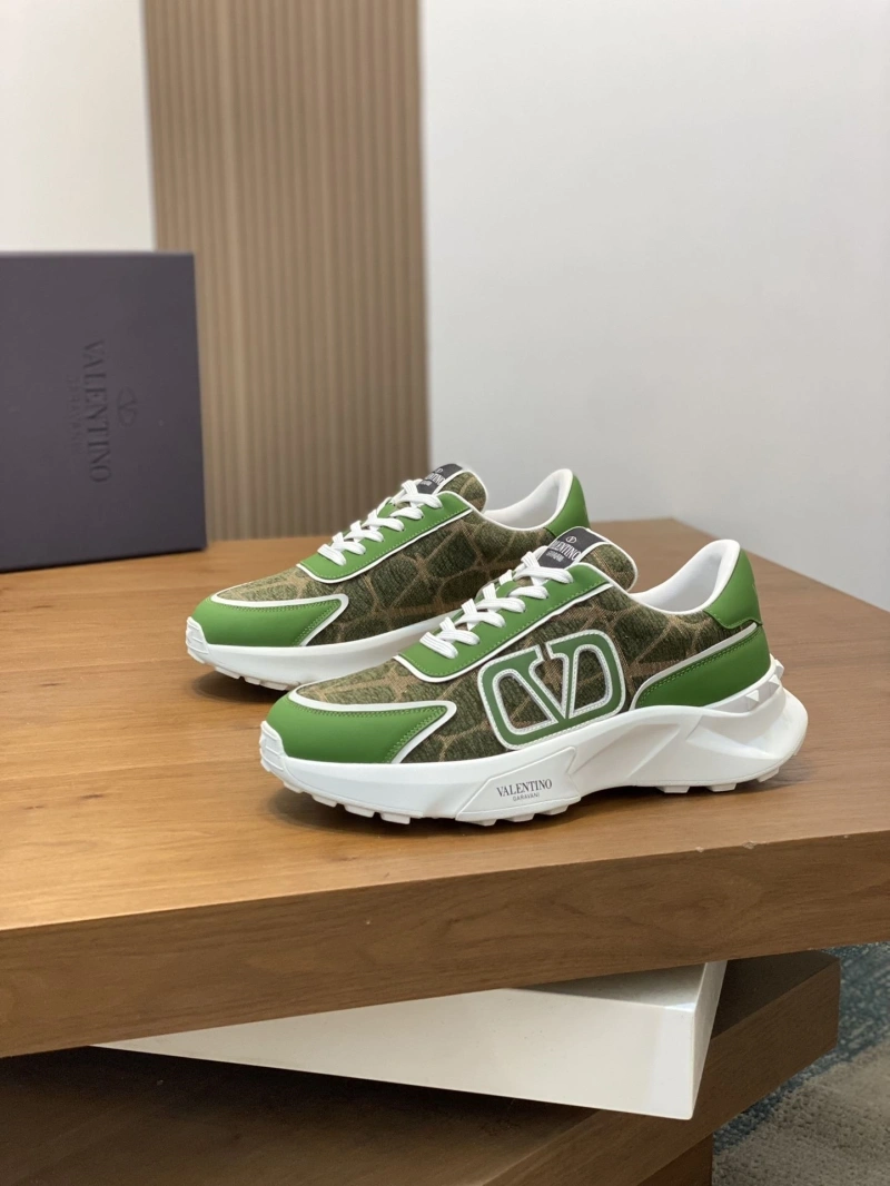 EyeCatching Vxlxntino Casual Shoes 231419