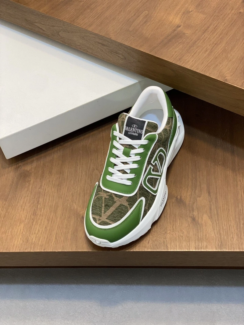 EyeCatching Vxlxntino Casual Shoes 231419