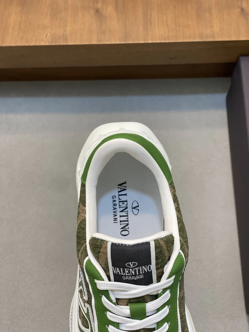 EyeCatching Vxlxntino Casual Shoes 231419