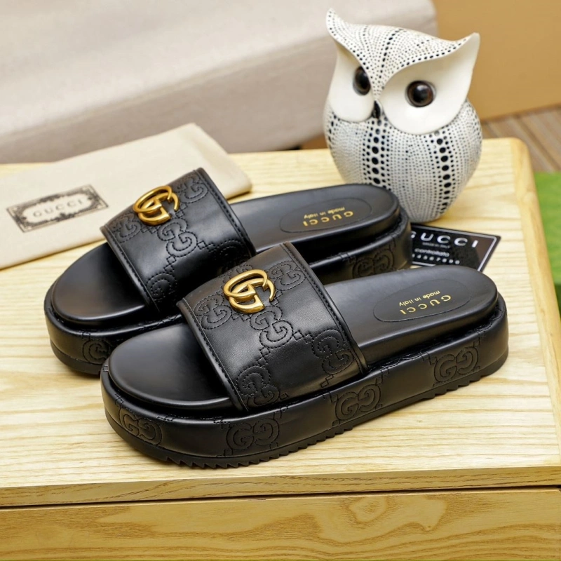 Gxccx Slippers Resilient 161973