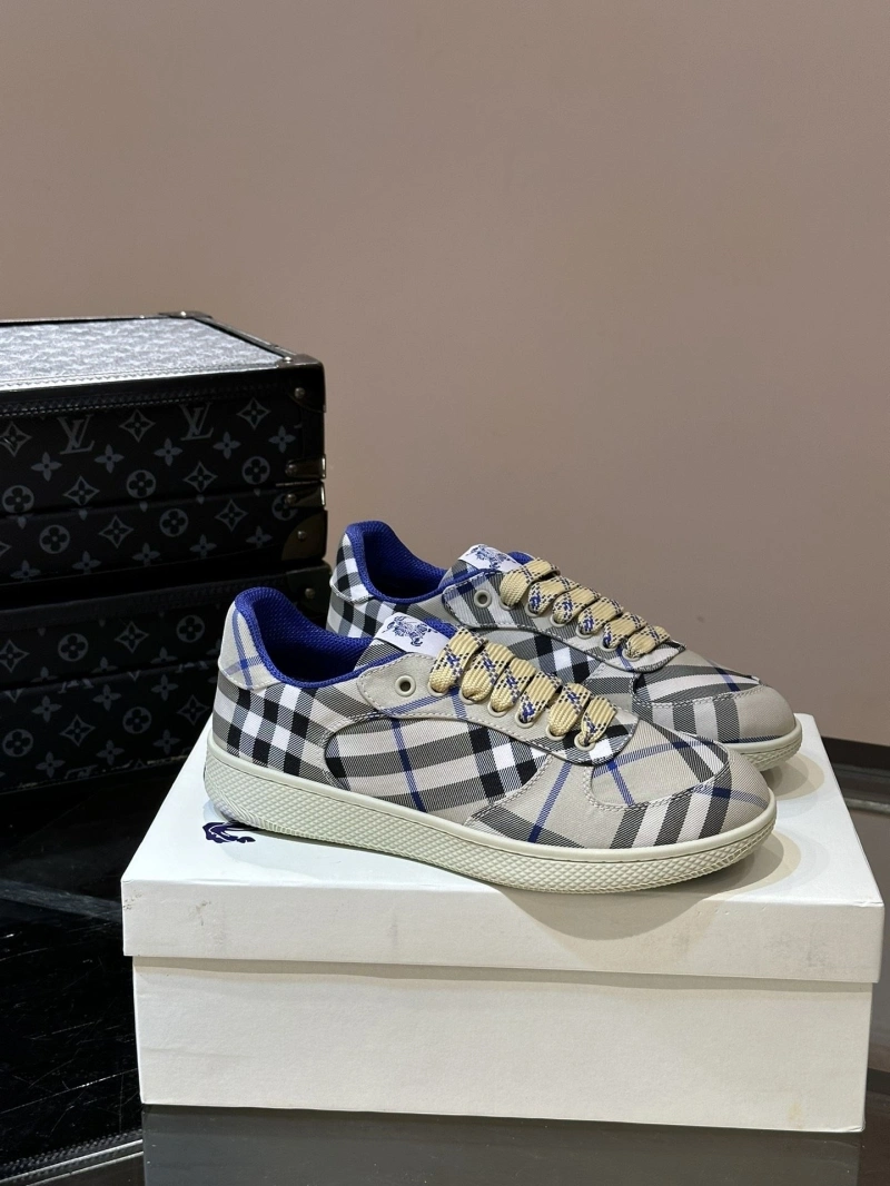 Popular Bxrbxrry Sneakers 115280