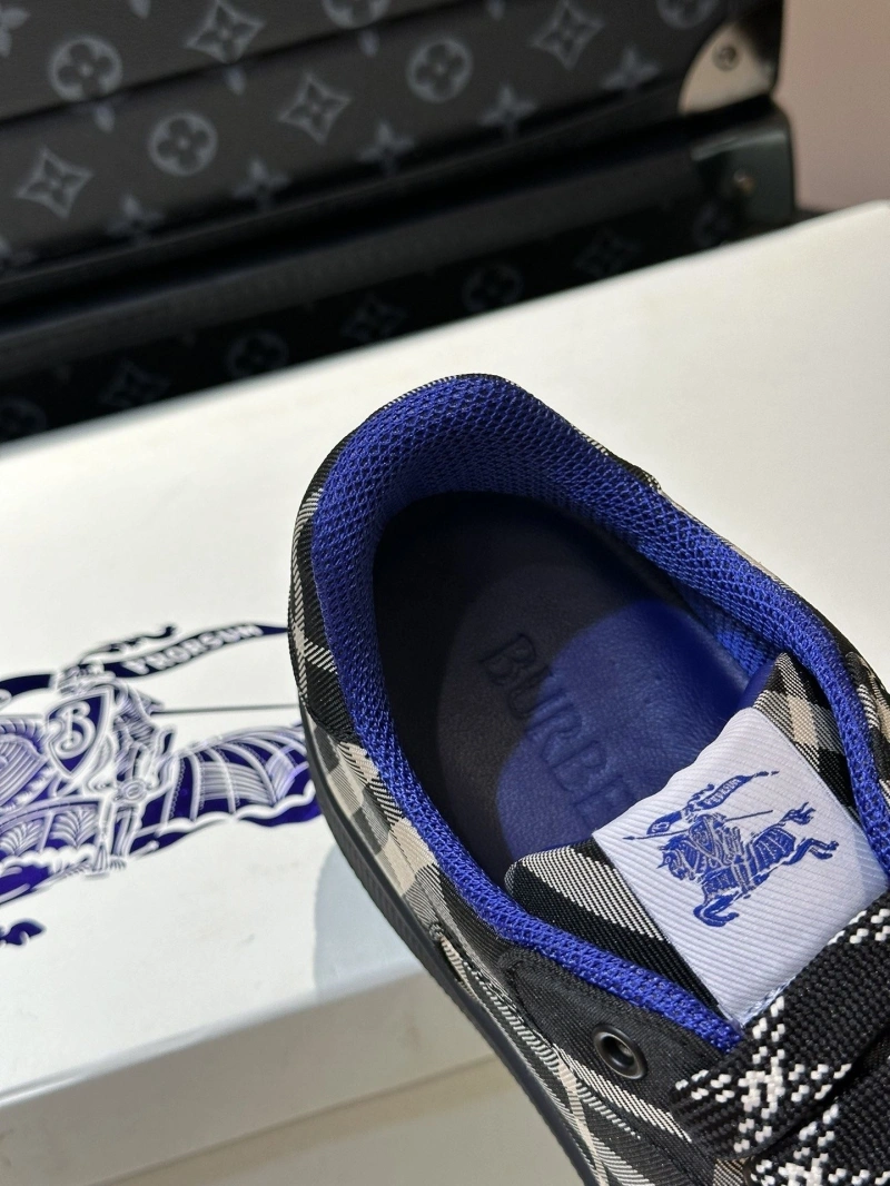 Bxrbxrry Sneakers Unique 115290