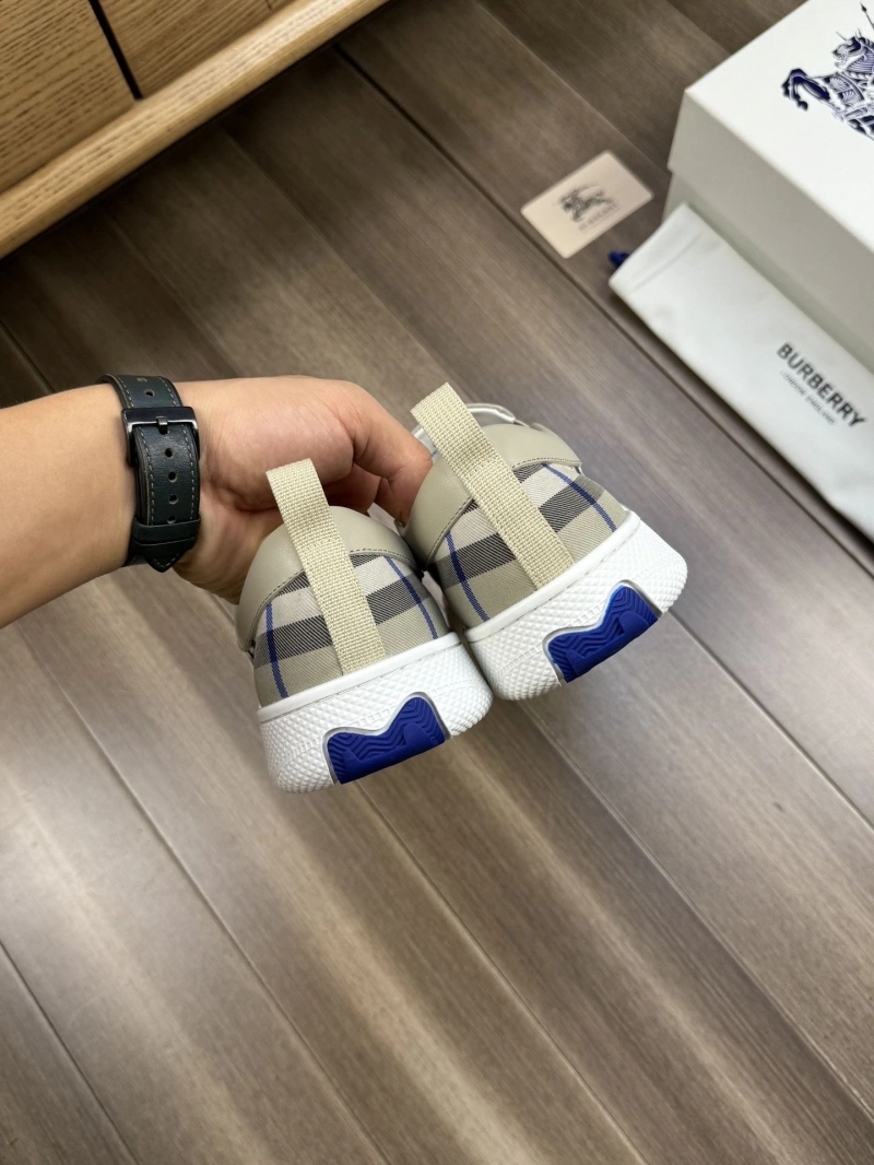 Comfortable Bxrbxrry Sneakers 115272