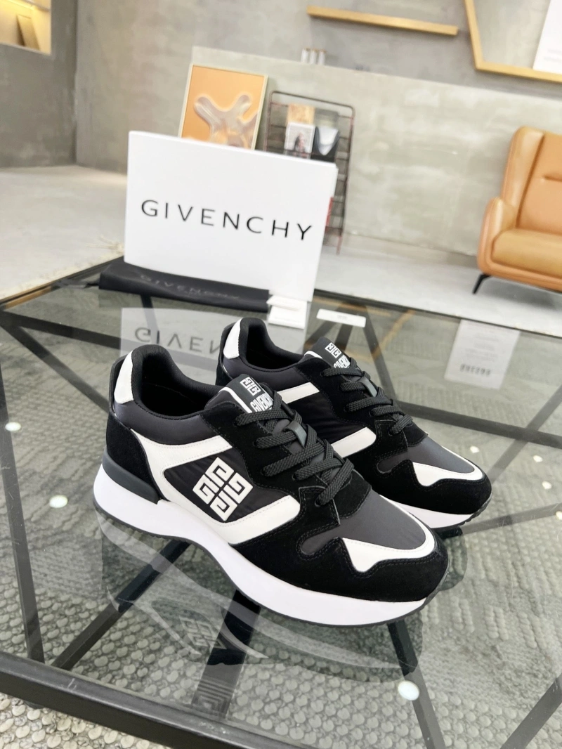Gxvxnchy Sneakers HighQuality 153717