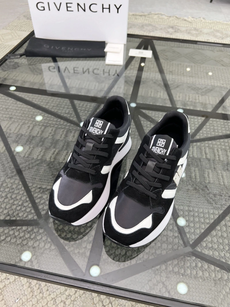 Gxvxnchy Sneakers HighQuality 153717