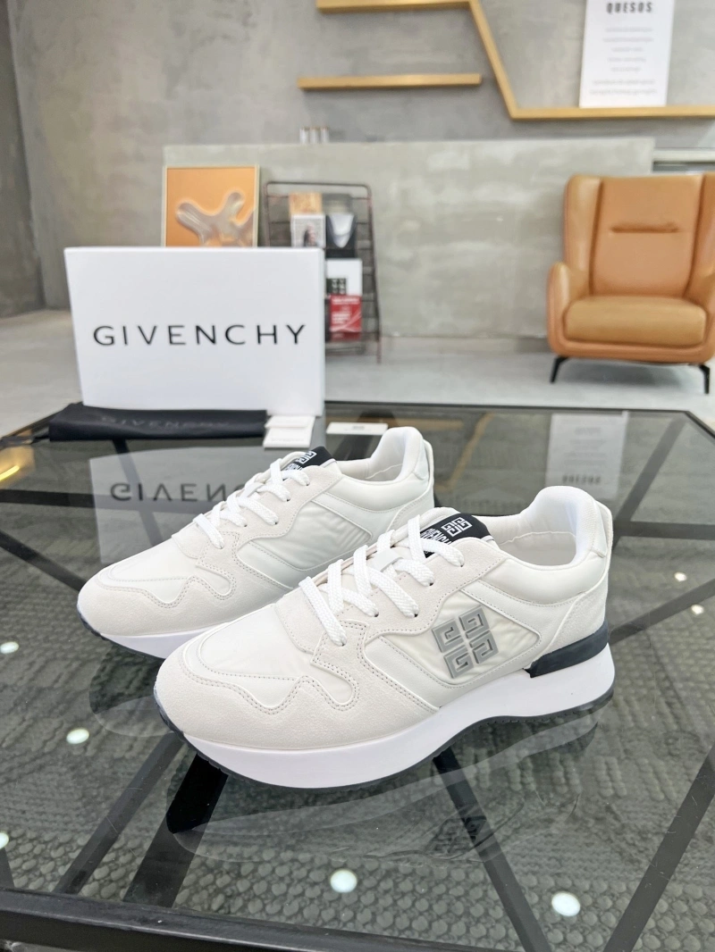 GoAnywhere Gxvxnchy Sneakers 153715