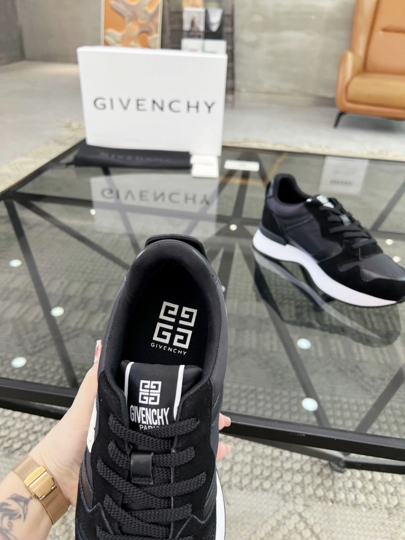 GoodFit Gxvxnchy Sneakers 153711
