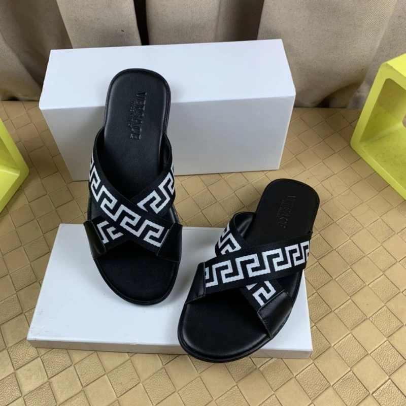 Popular Gxvxnchy Slippers 153794