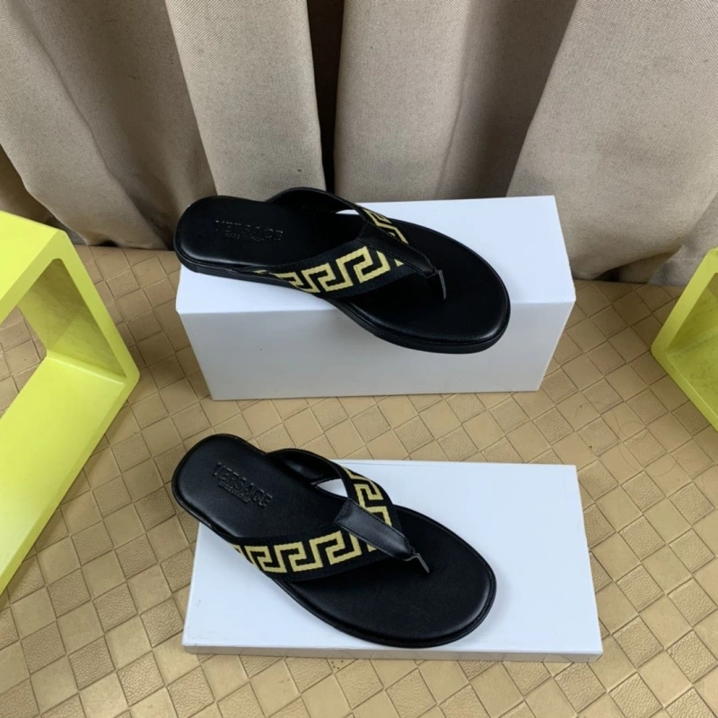 EyeCatching Gxvxnchy Slippers 153761