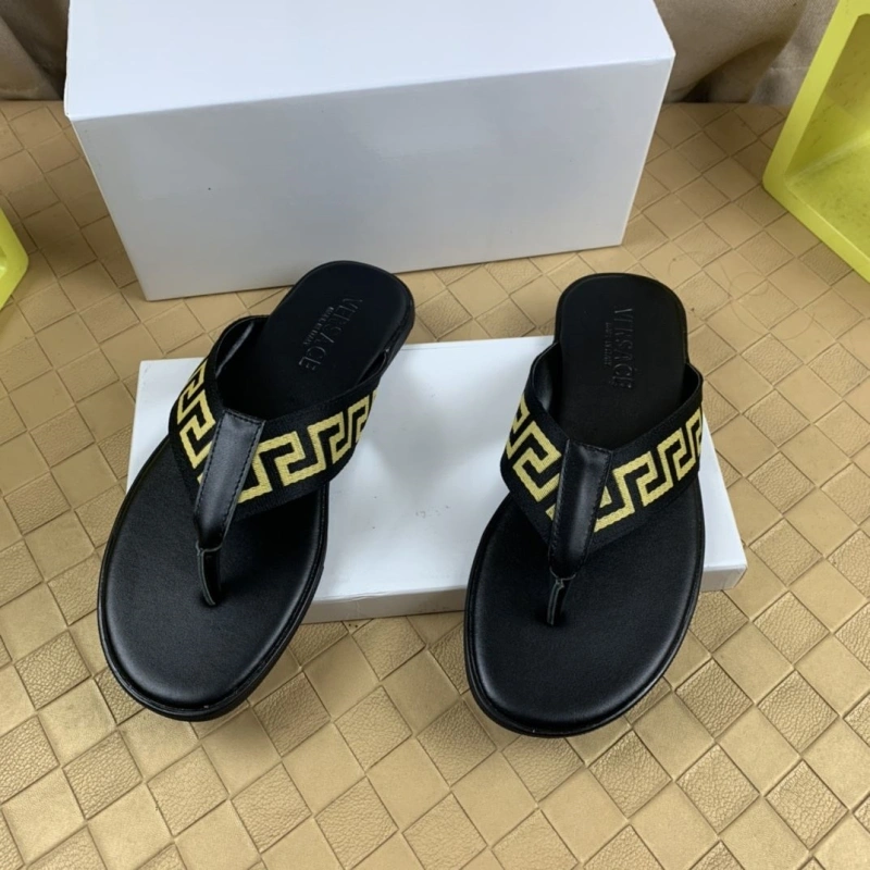 EyeCatching Gxvxnchy Slippers 153761