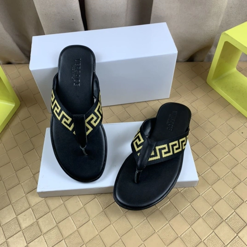 EyeCatching Gxvxnchy Slippers 153761