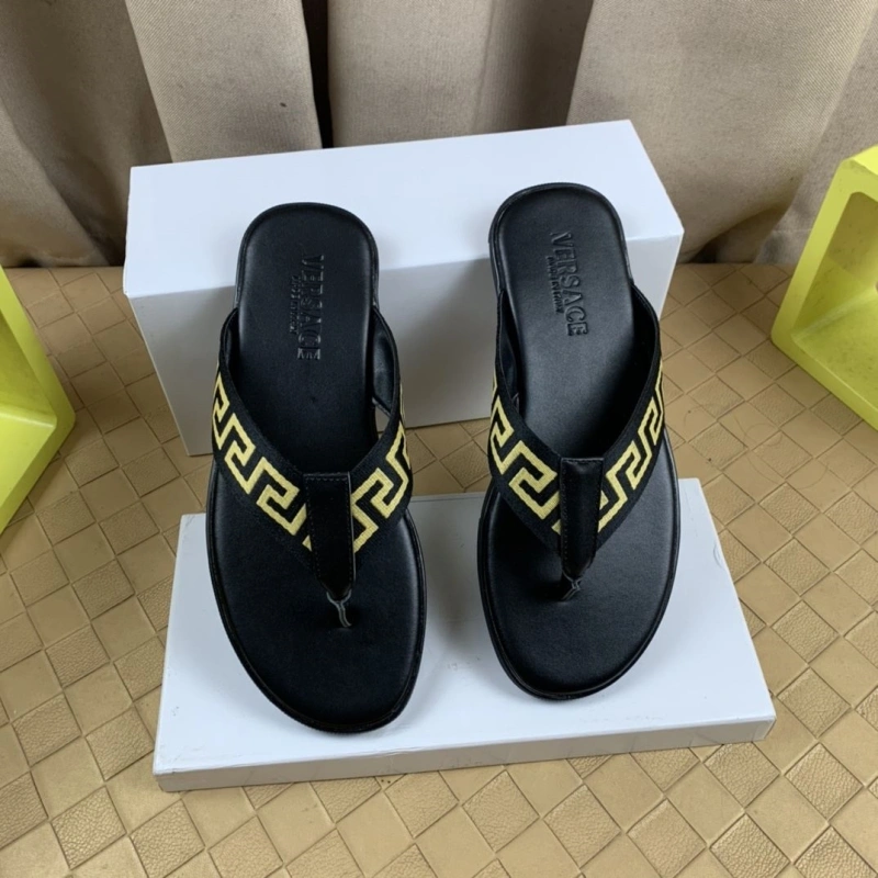 EyeCatching Gxvxnchy Slippers 153761