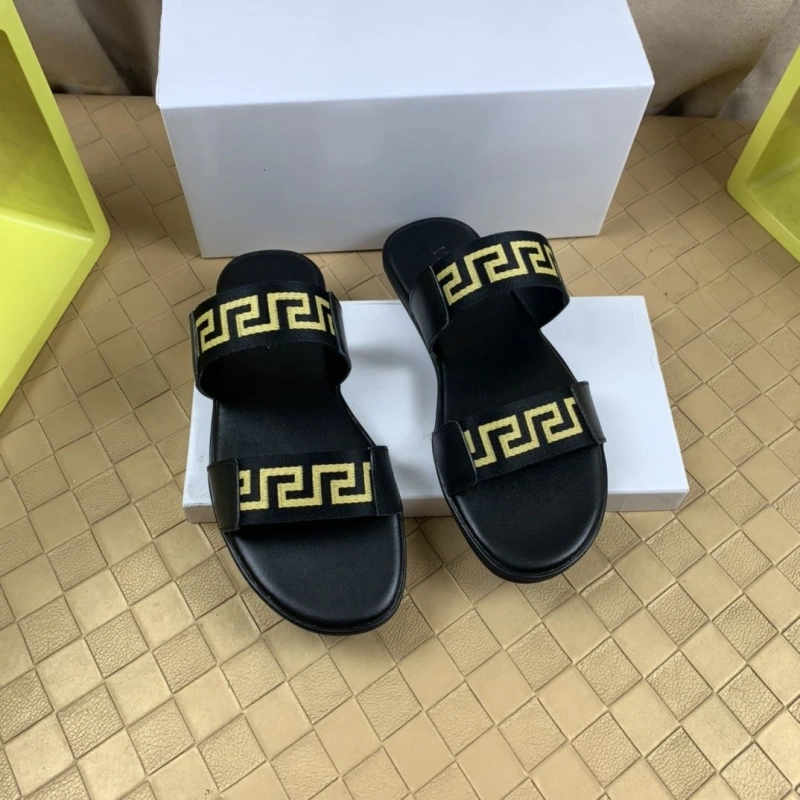 Gxvxnchy Slippers AllSeason 153759