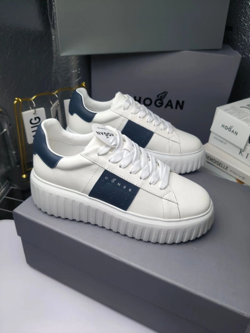 Resilient Hxgxn Sneakers 177414
