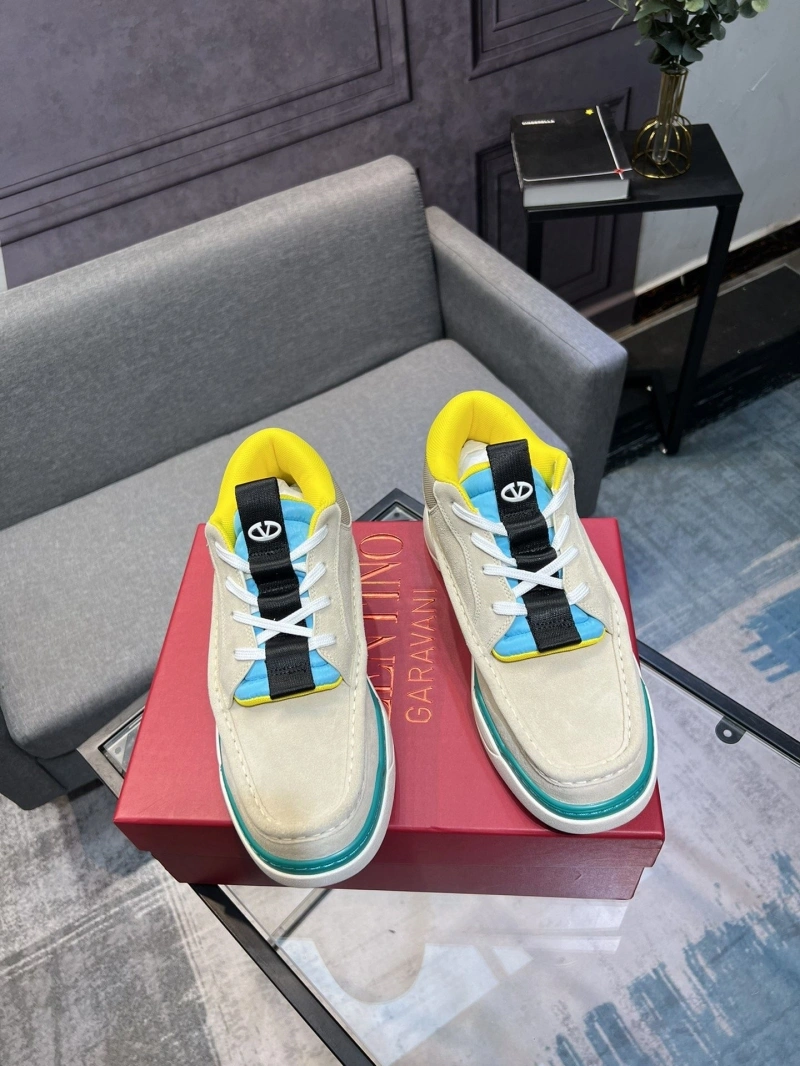 DailyWear Vxlxntino Casual Shoes 231412