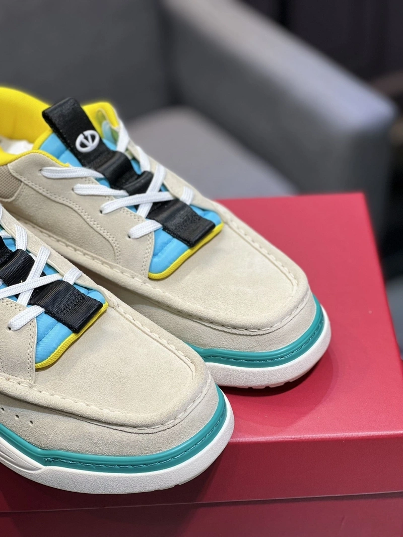 DailyWear Vxlxntino Casual Shoes 231412