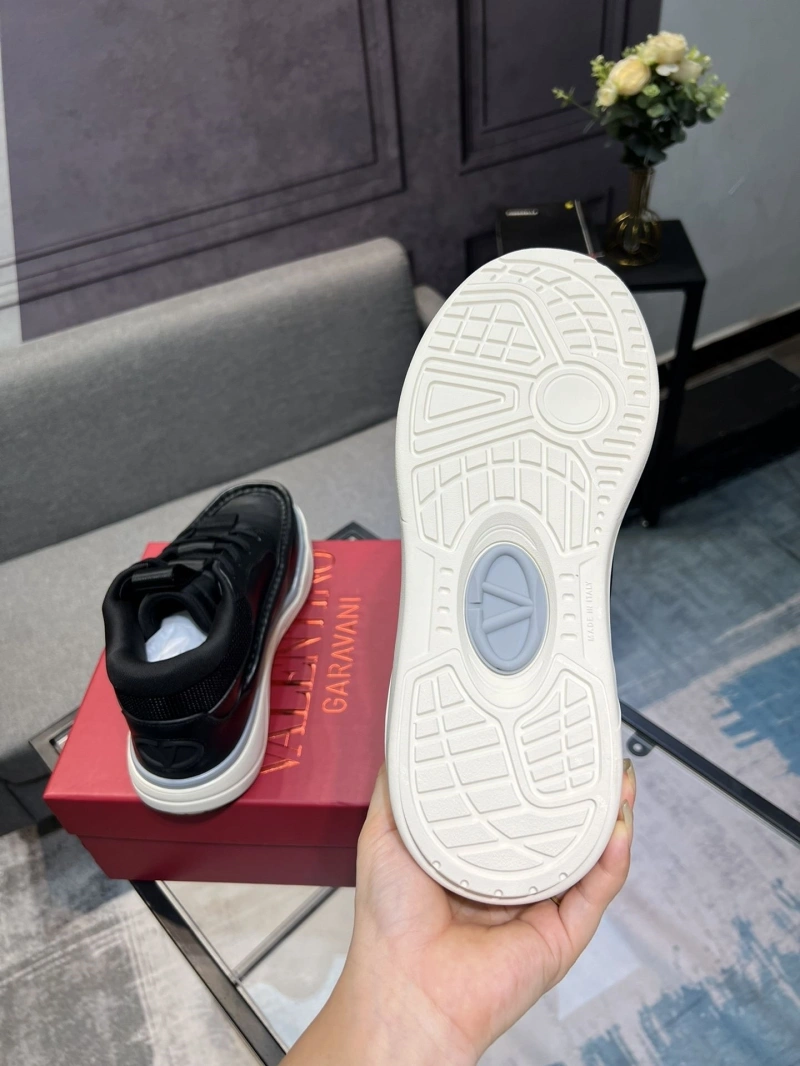 Vxlxntino Casual Shoes Vibrant 231415