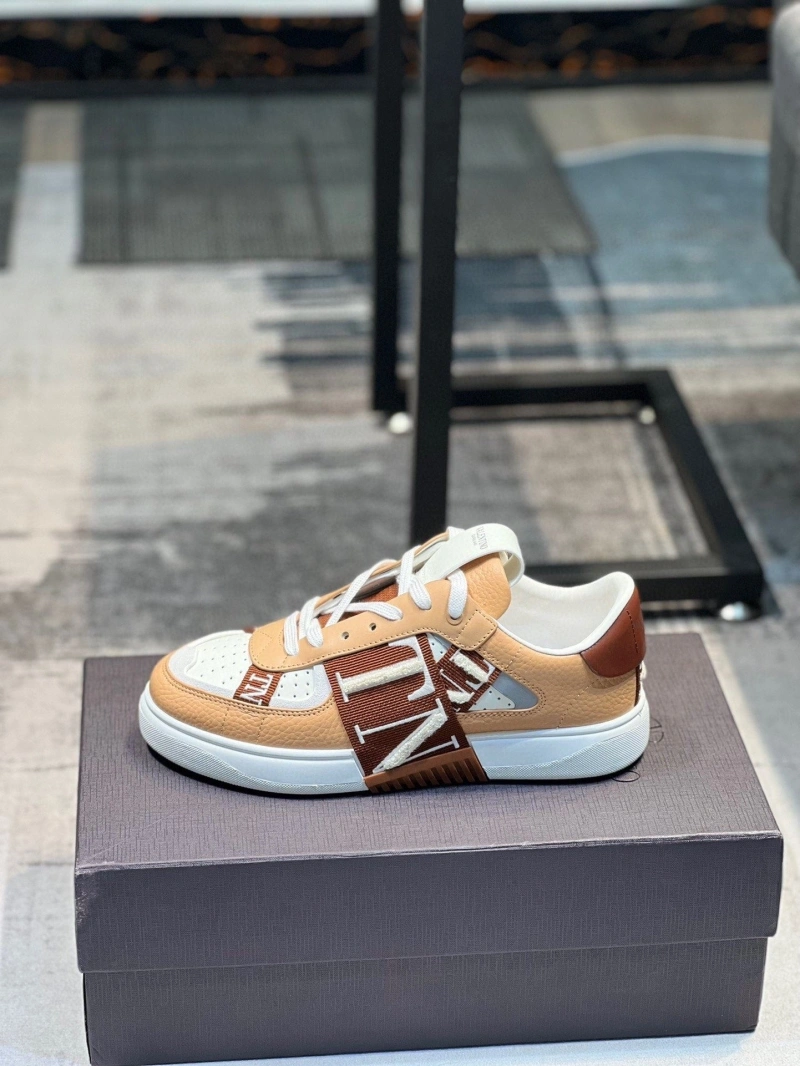 Timeless Vxlxntino Casual Shoes 231408