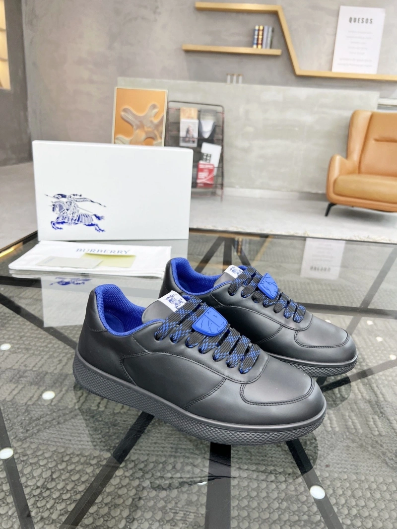 Stylish Bxrbxrry Sneakers 115274
