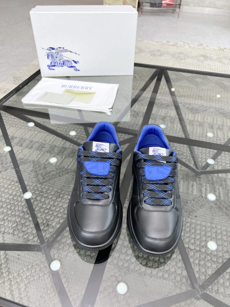 Stylish Bxrbxrry Sneakers 115274