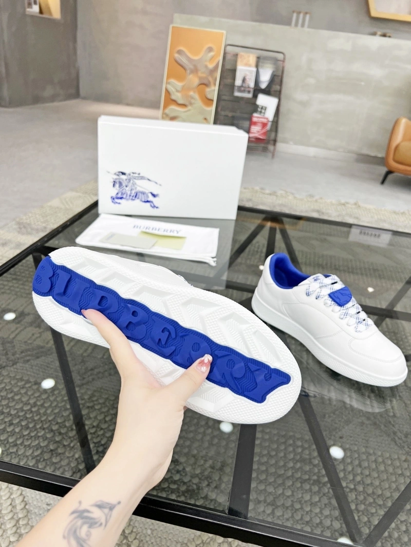 Vibrant Bxrbxrry Sneakers 115269