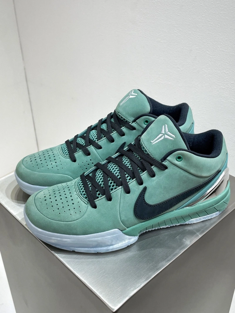 HighQuality Nxkx Sneakers 199104