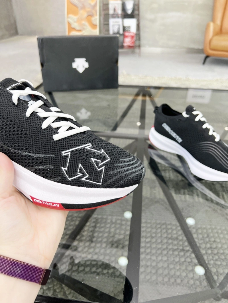 Minimalist Othxr Sneakers 215809
