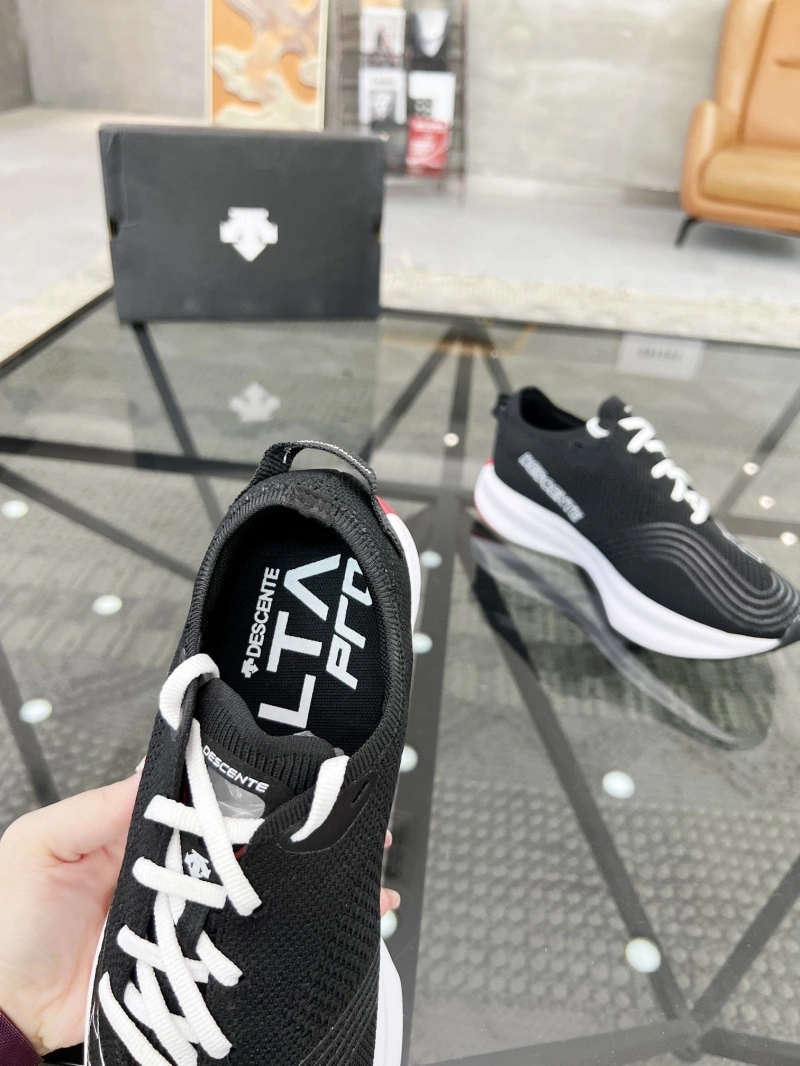 Minimalist Othxr Sneakers 215809