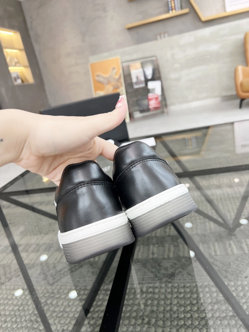 HighQuality Chxnxl Sneakers 127830