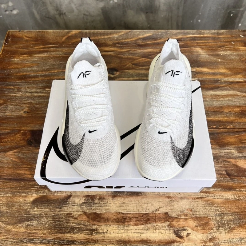Flexible Nxkx Sneakers 199095