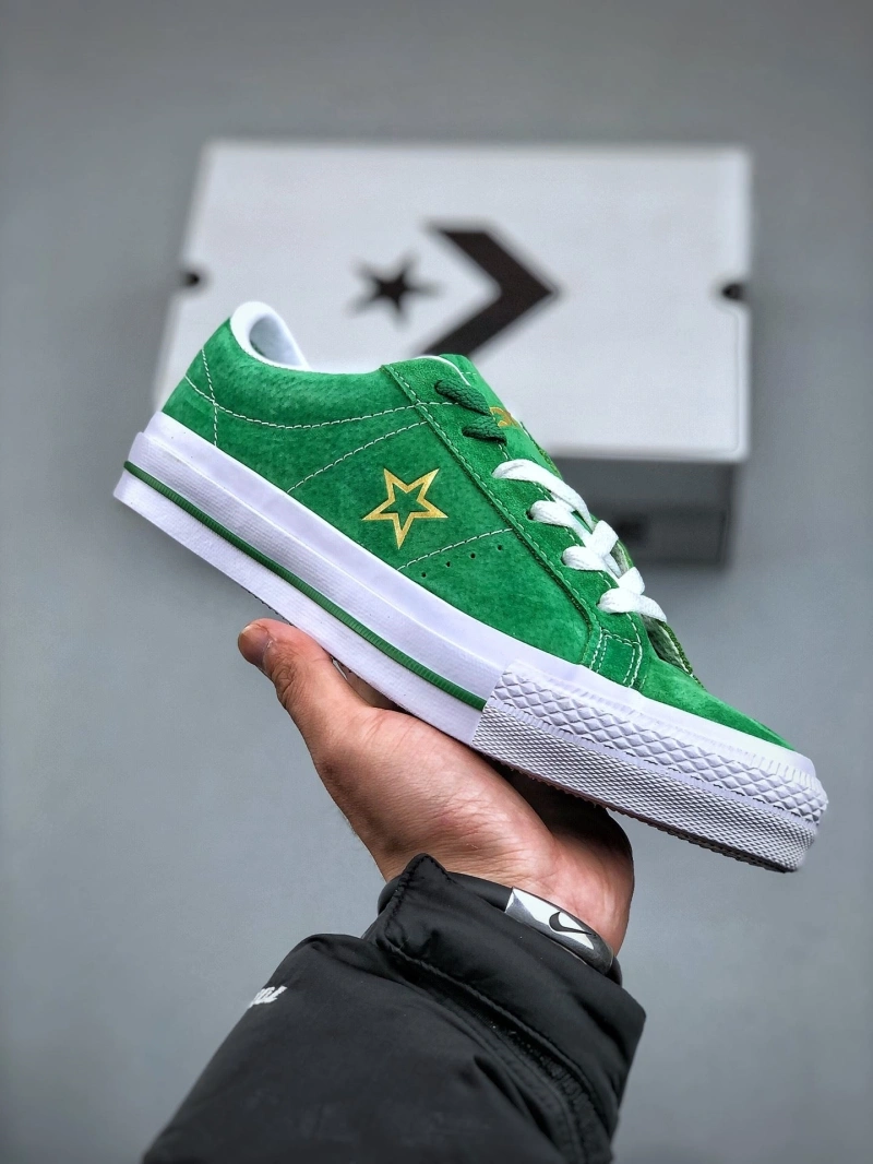 Reliable Gxvxnchy Sneakers 154329
