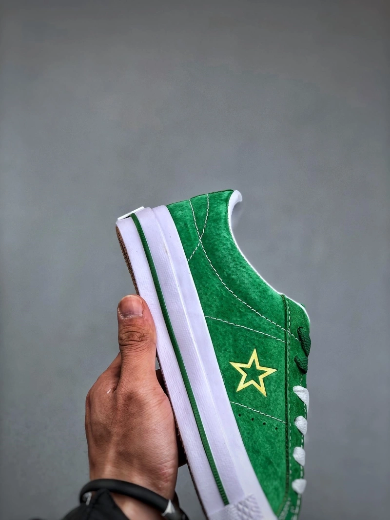 Reliable Gxvxnchy Sneakers 154329