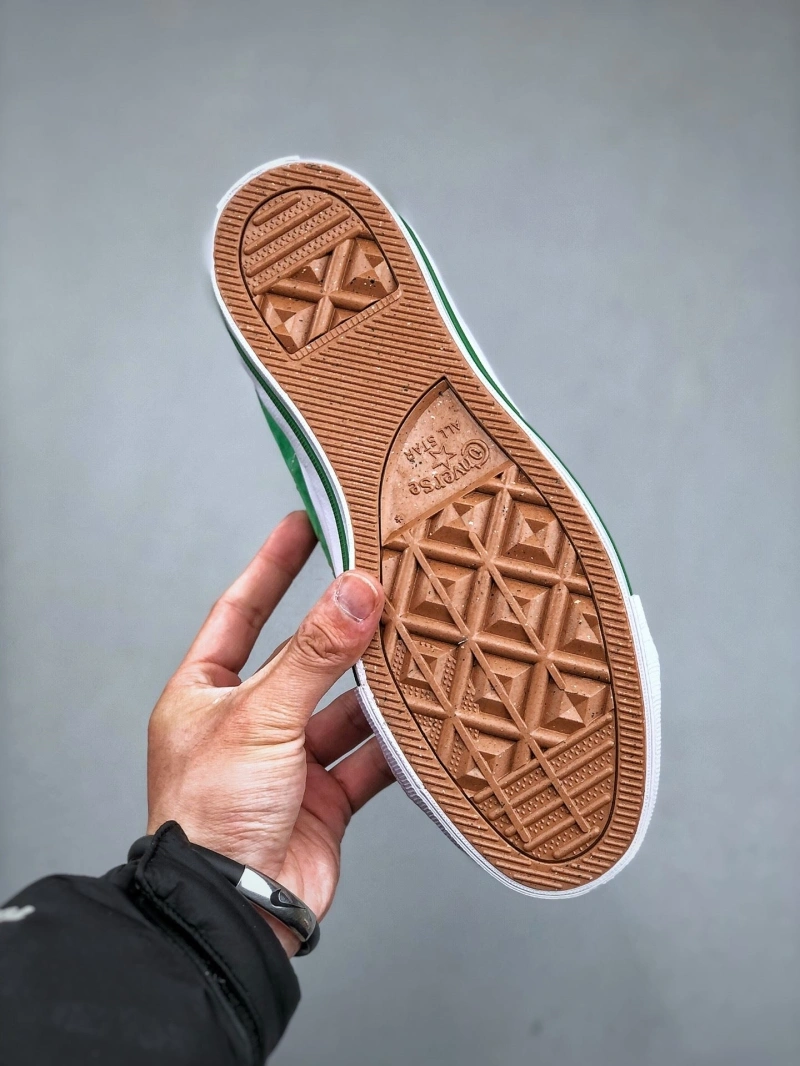 Reliable Gxvxnchy Sneakers 154329