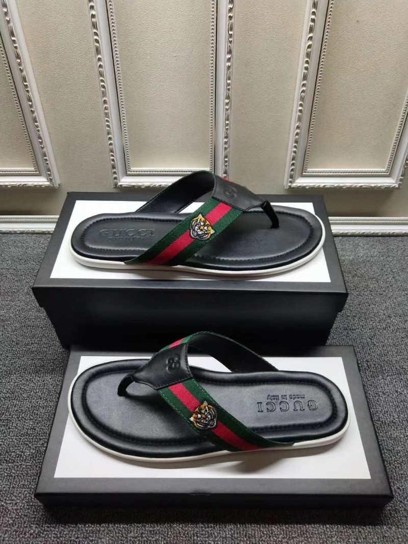 Efficient Gxccx Slippers 162775
