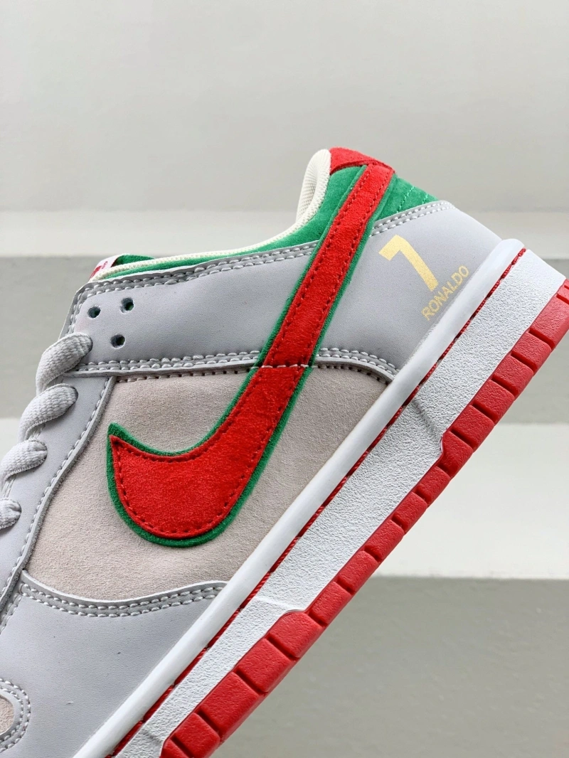 EyeCatching Nxkx Sneakers 200129