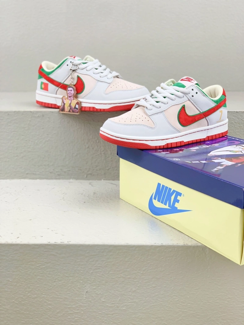 EyeCatching Nxkx Sneakers 200129