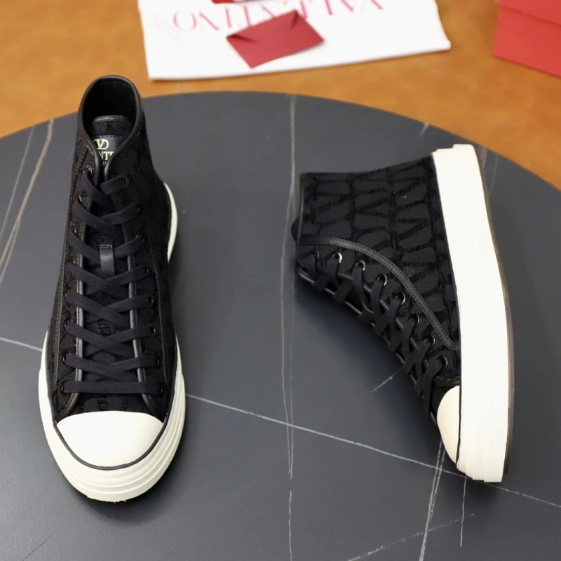Refined Vxlxntino Casual Shoes 231695