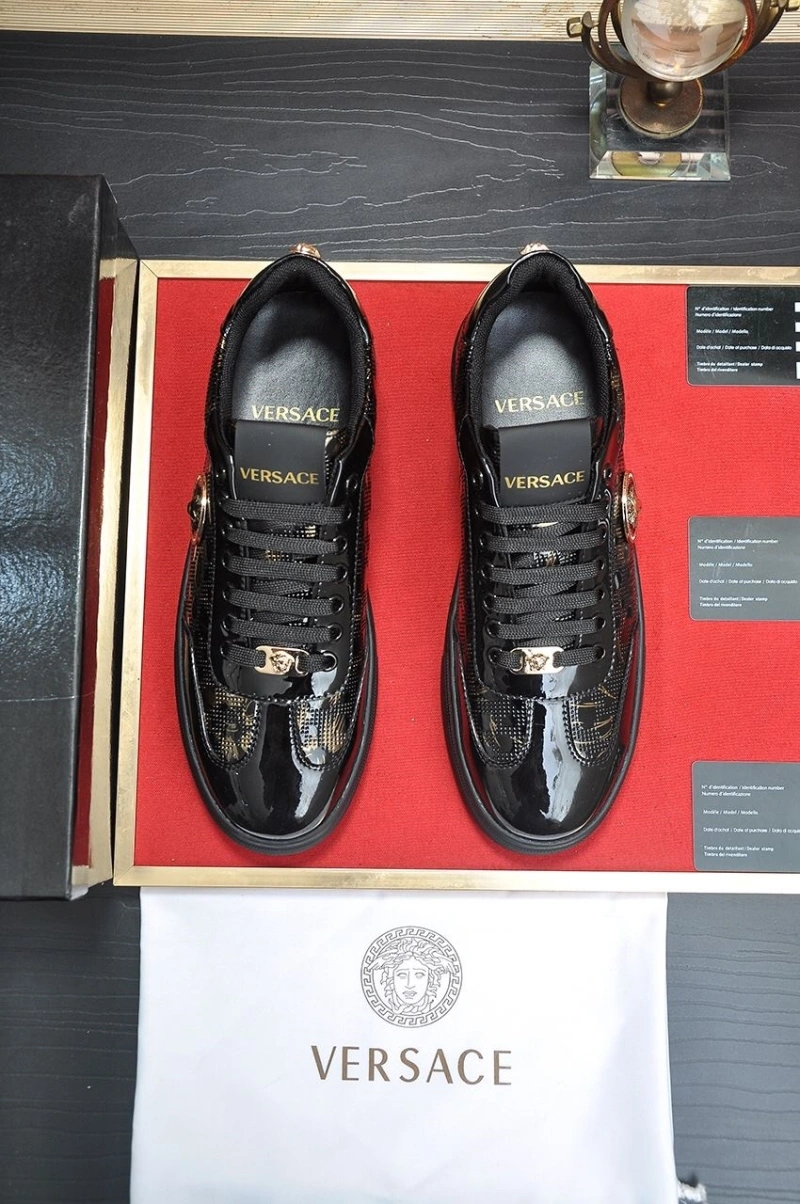 Timeless Gxvxnchy Sneakers 154324