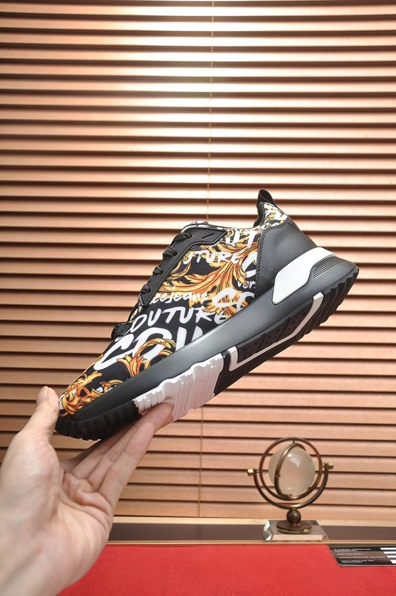 DailyWear Gxvxnchy Sneakers 154314
