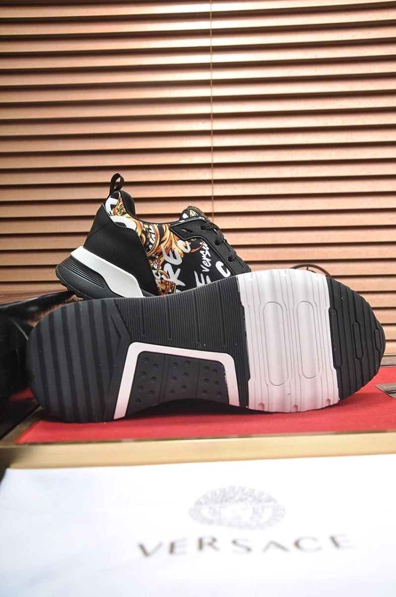 DailyWear Gxvxnchy Sneakers 154314