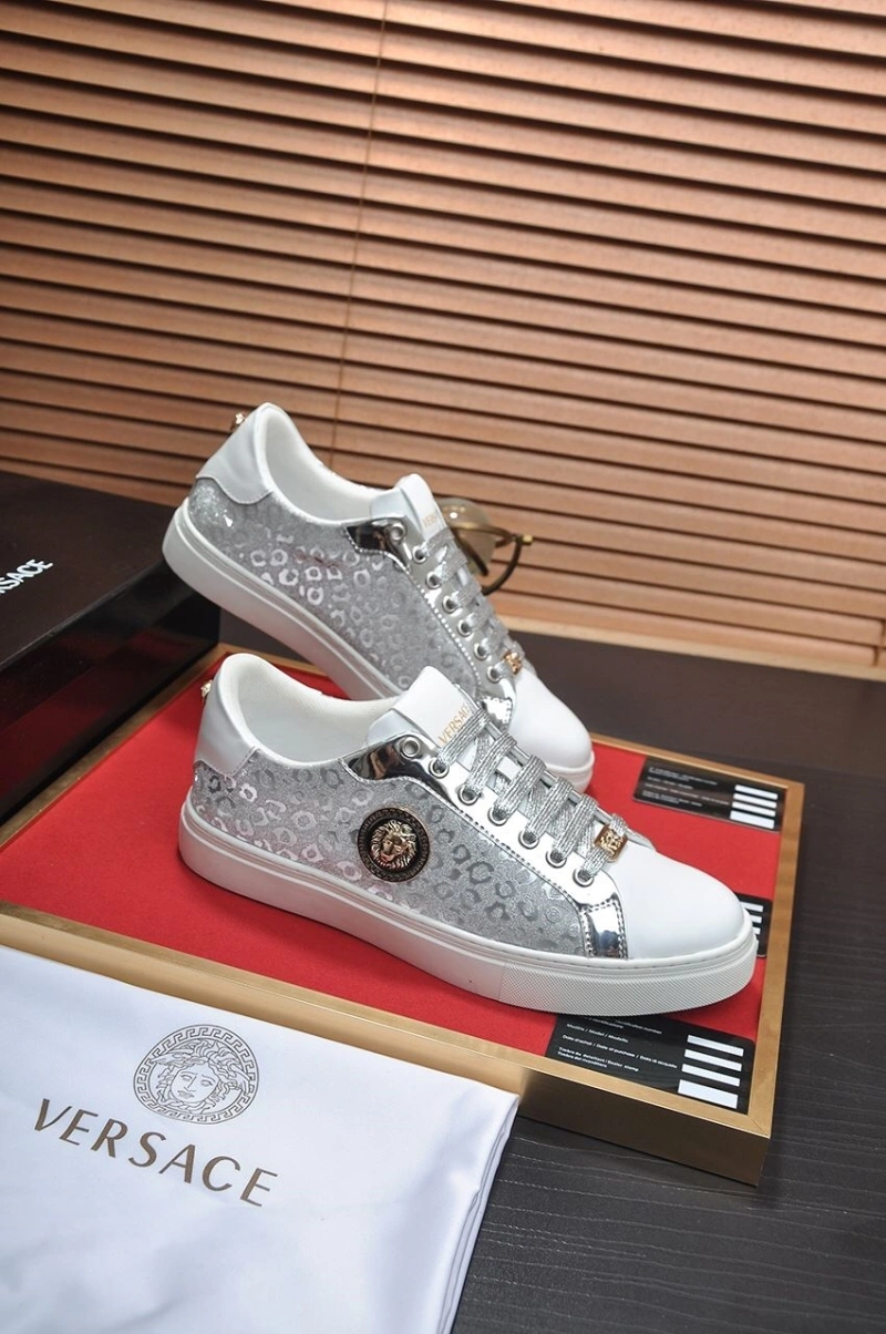 WellDesigned Gxvxnchy Sneakers 154307