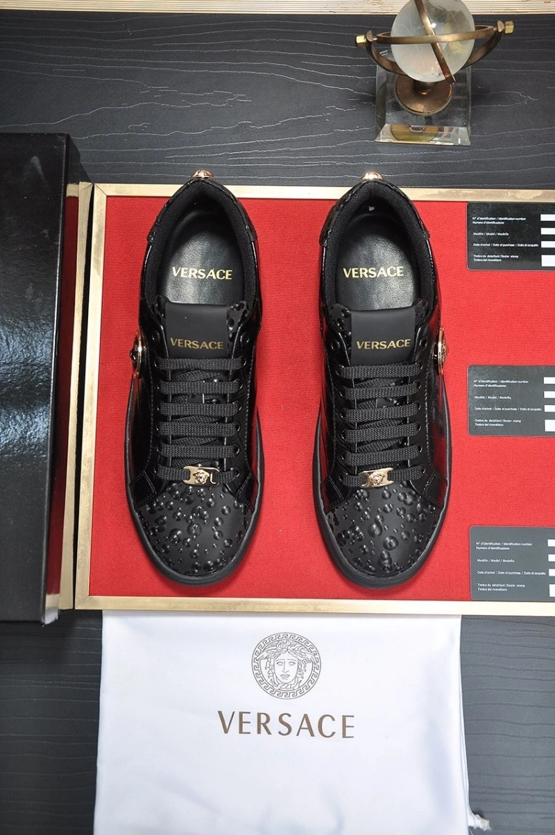 Affordable Gxvxnchy Sneakers 154310