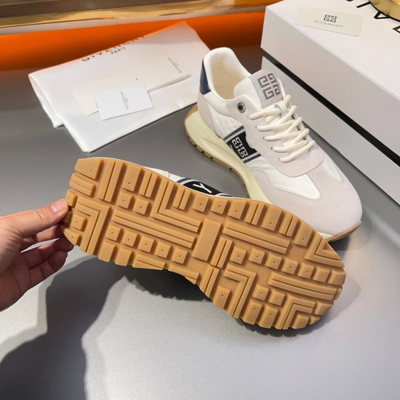 Gxvxnchy Sneakers Efficient 154301
