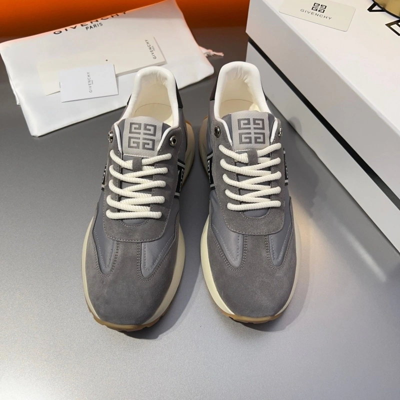 Gxvxnchy Sneakers Practical 154298