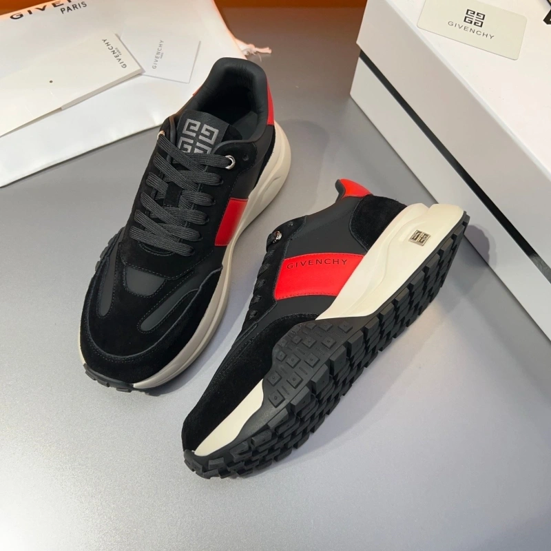 Gxvxnchy Sneakers Classic 154295