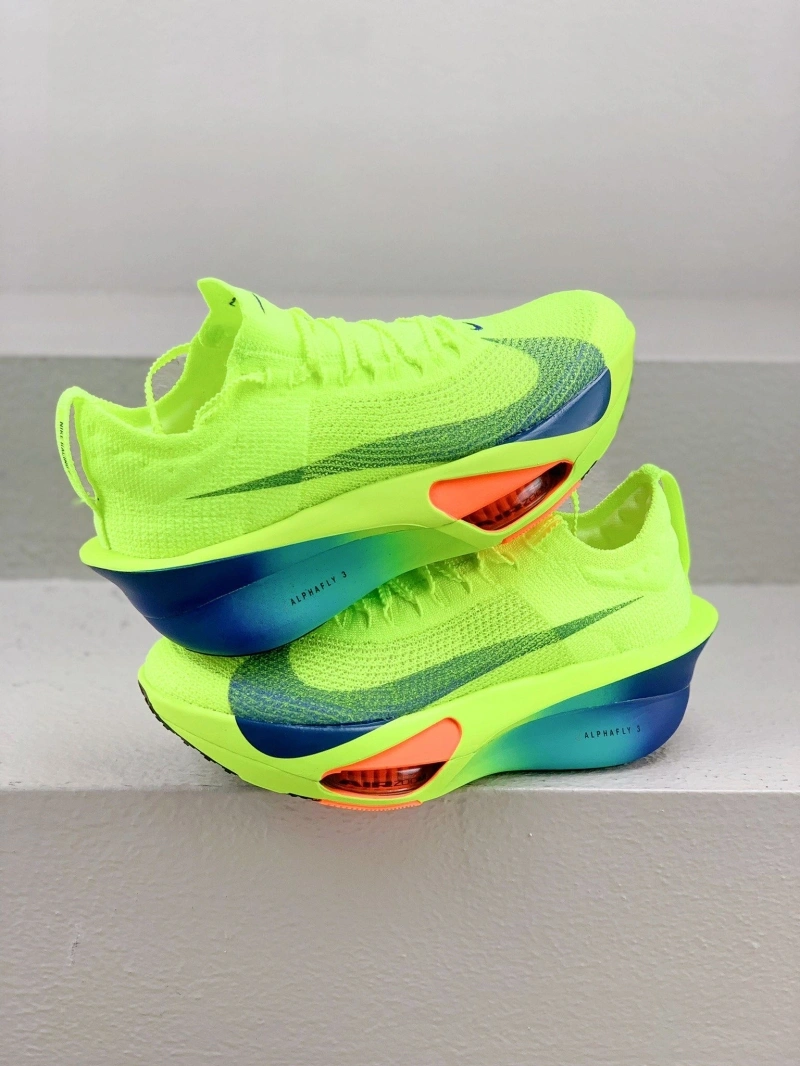 Minimalist Nxkx Sneakers 200109